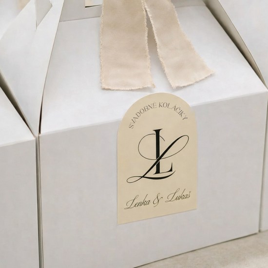 ideatree, svadobné etikety, nálepky na koláčiky, nálepky na koláče, nálepky na fľaše, na víno, svadobné nálepky, nálepky na výslužky, svadobné fľaše, svadobné tlačoviny, noiart, nové mesto nad váhom